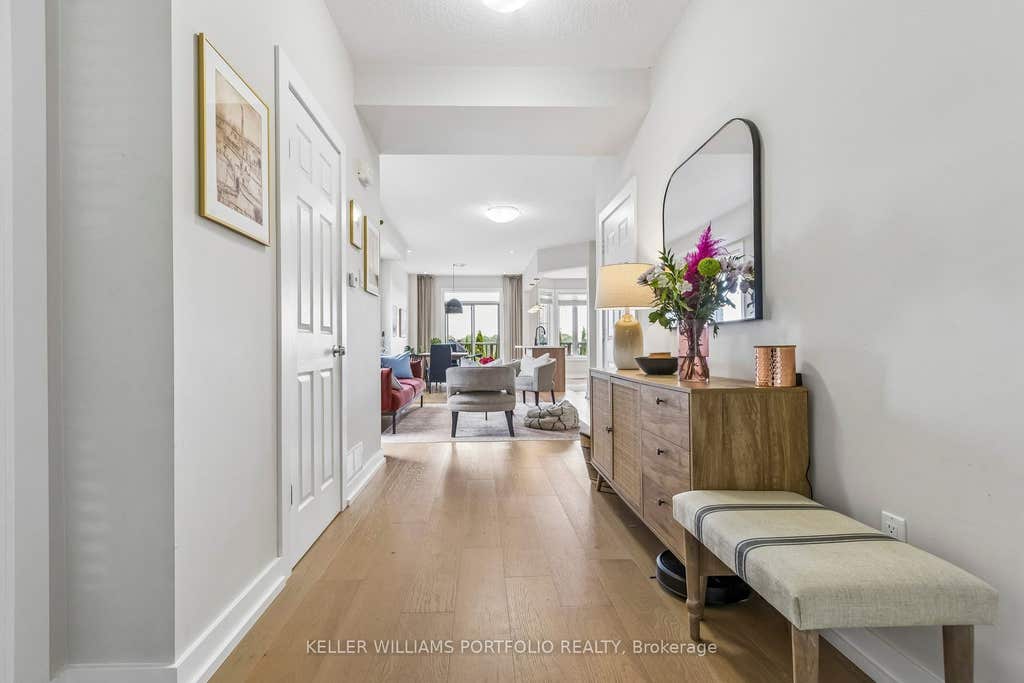 Photo of 775 Klosters Drive, Waterloo, ON N2V 2V4 (MLS # X13530548)