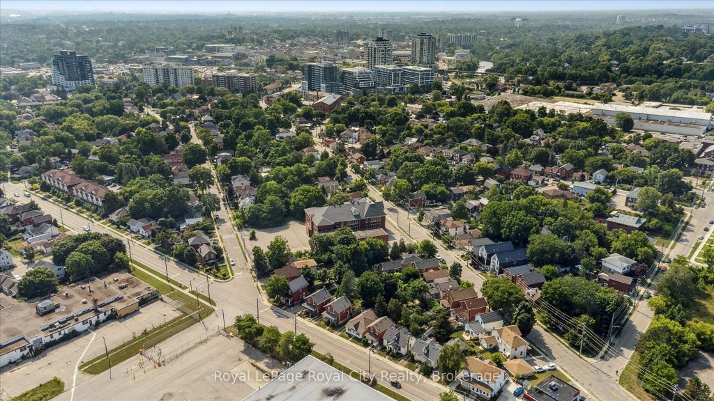 Photo of 178 York Road, Guelph, ON N1E 3G2 (MLS # X13815168)