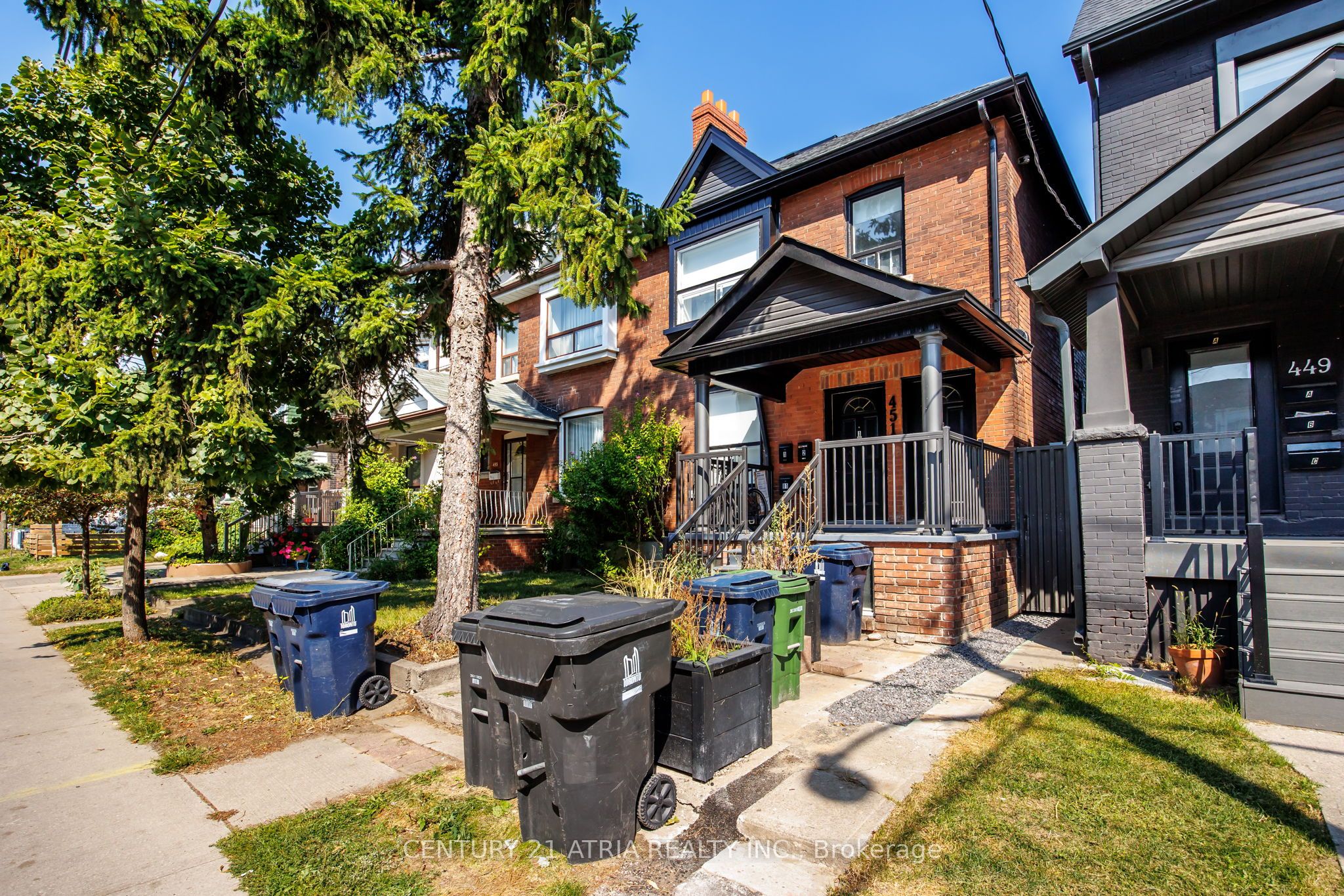 451 Lansdowne Avenue Basement Front Unit