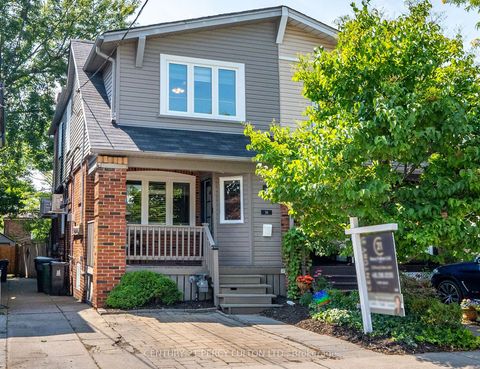 36 Marlow Avenue Toronto ON M4J 3T9