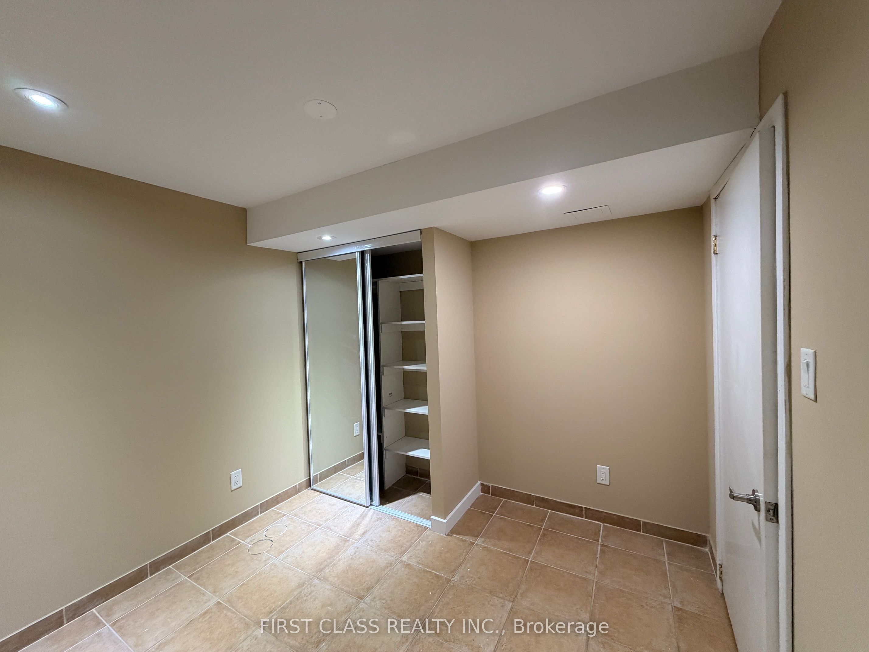 41 Horstman Street BSMT