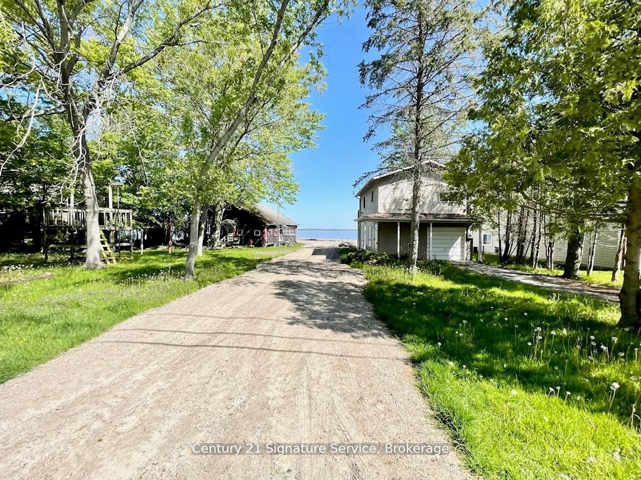 264 Robins Point Road