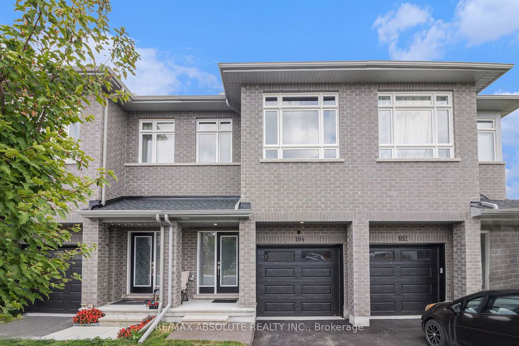 Photo of 184 Hooper Street, Carleton Place, ON K7C 0W2 (MLS # X12418609)