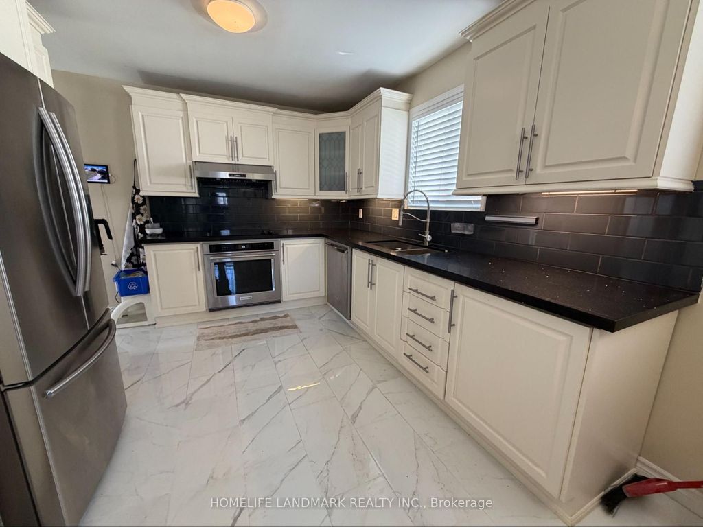 Photo of 2603 Bromsgrove Road, Mississauga, ON L5J 1M1 (MLS # W12942428)