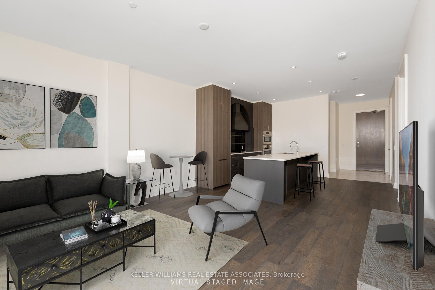 42 Mill Street 303