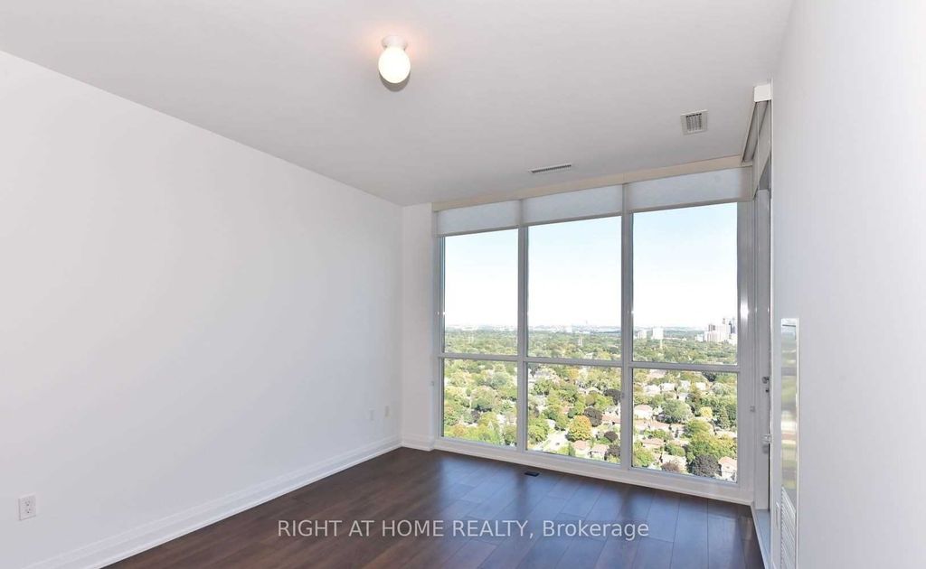 Photo of 9 Valhalla Inn Road #2801, Toronto, ON M9B 1S9 (MLS # W12489088)