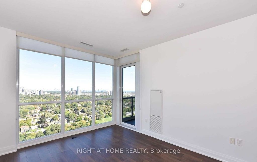 Photo of 9 Valhalla Inn Road #2801, Toronto, ON M9B 1S9 (MLS # W12489088)