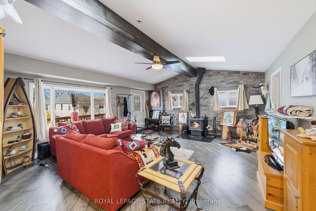 Photo of 18 Westmoreland Lane, Haldimand, ON N1A 2W1 (MLS # X13078964)