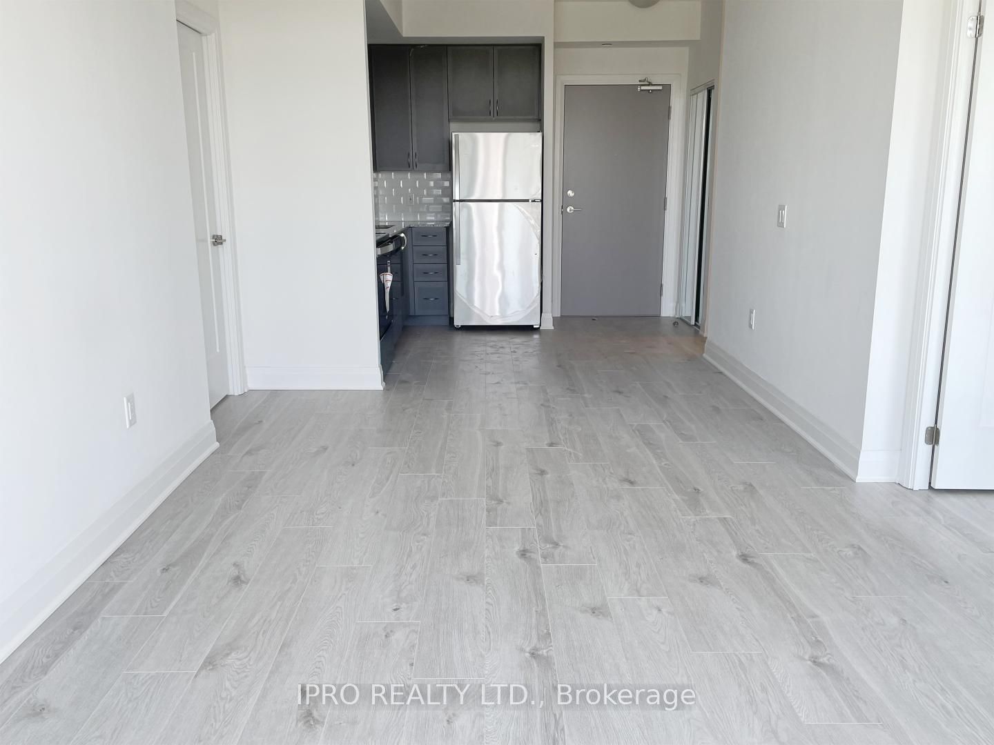 3220 Sheppard Avenue E 618