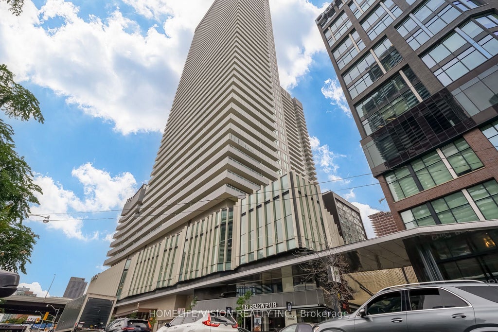 Photo of 15 Lower Jarvis Street #807, Toronto, ON M5E 0C4 (MLS # C13873962)