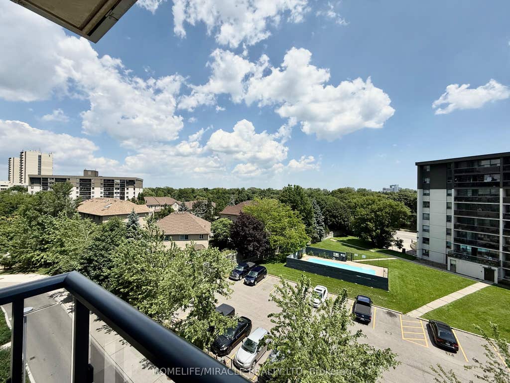 Photo of 26 Gibbs Road #543, Toronto, ON M9B 0E3 (MLS # W13490412)