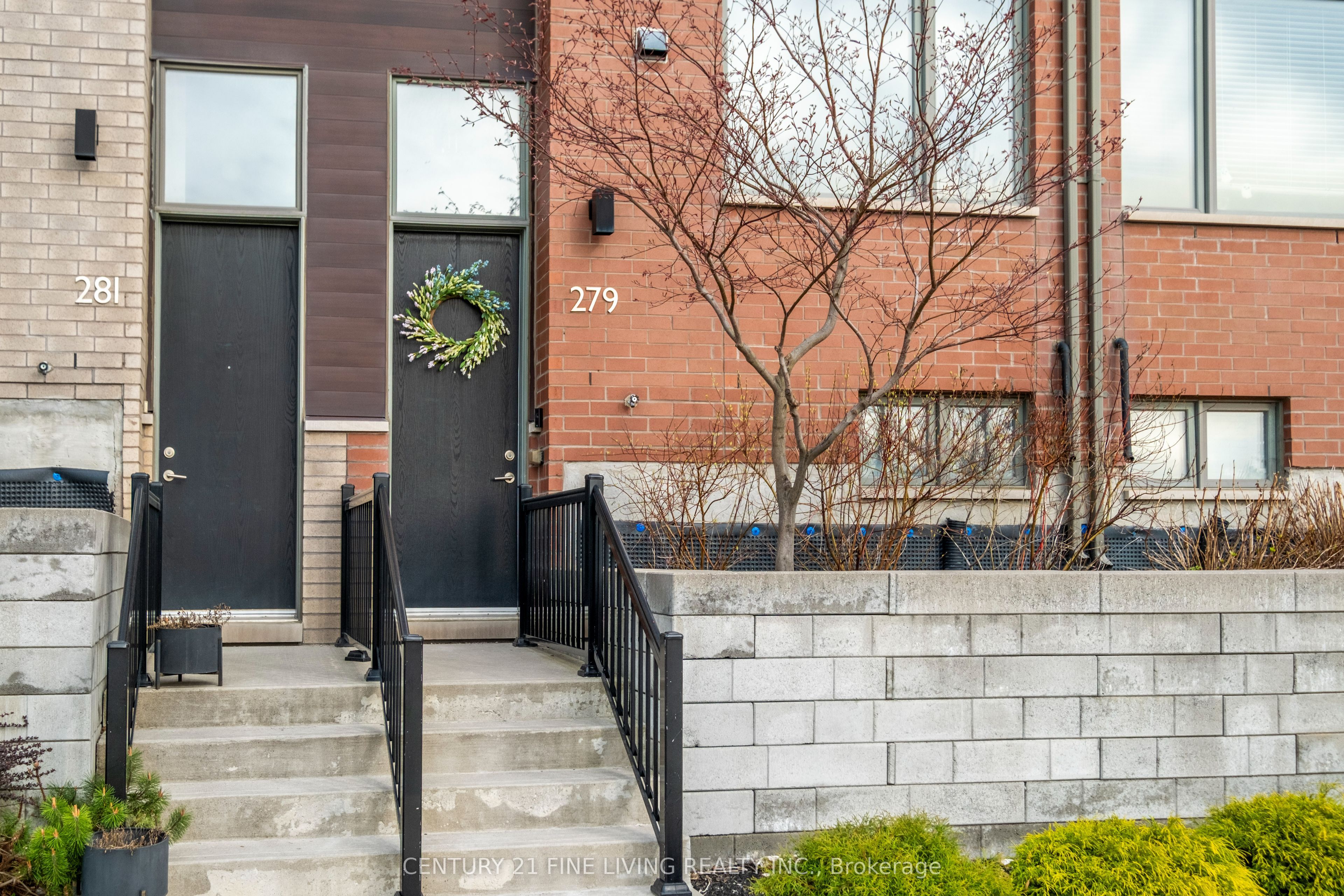279 Downsview Park Boulevard