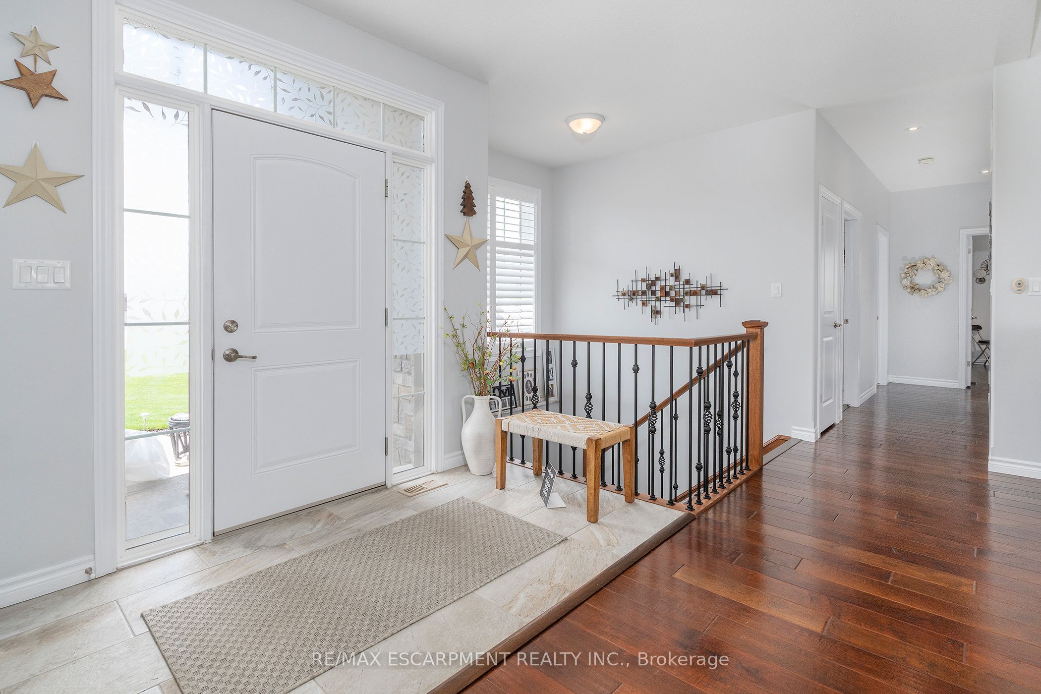 6 Macneil Court