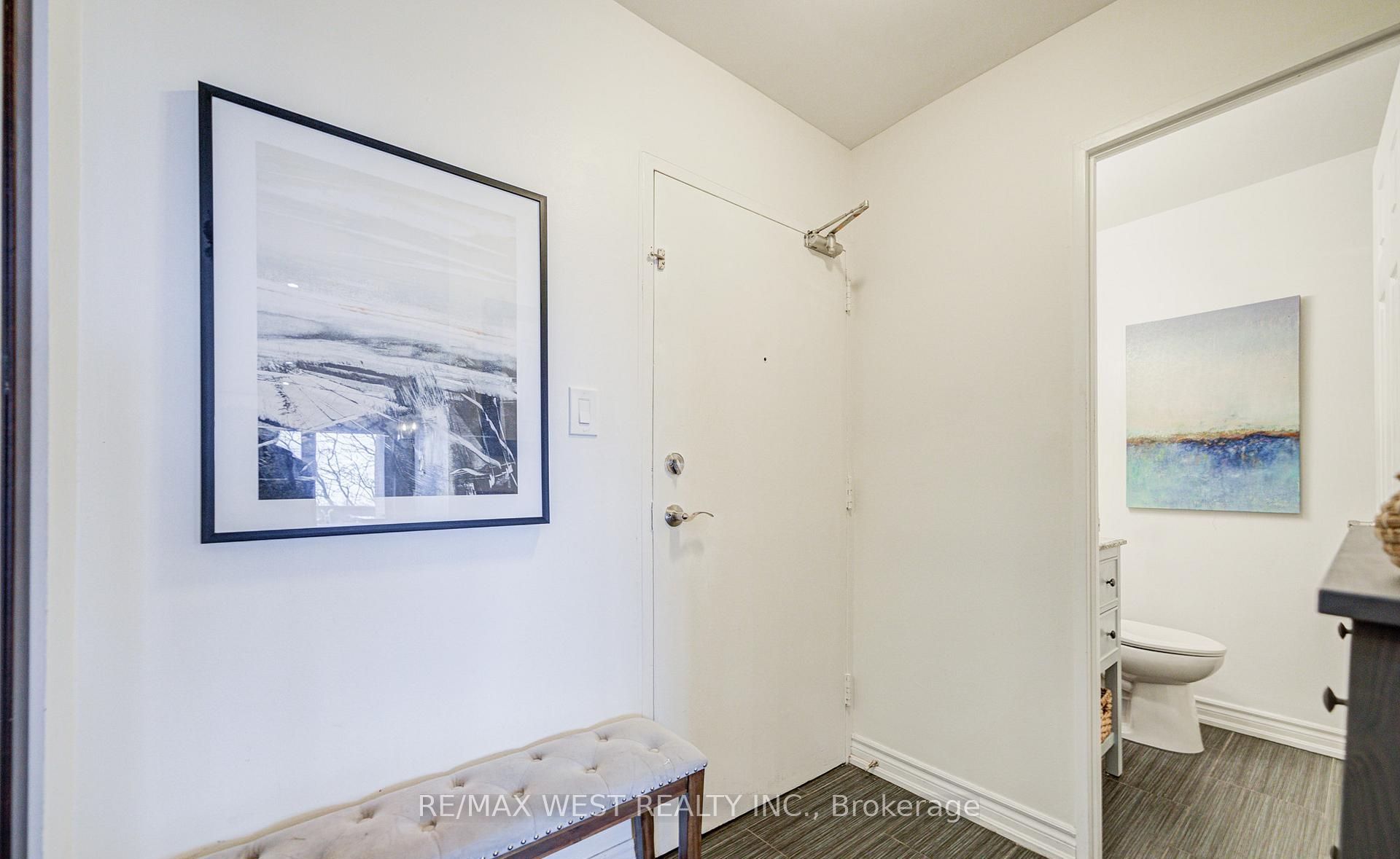 3025 The Credit Woodlands Drive 320