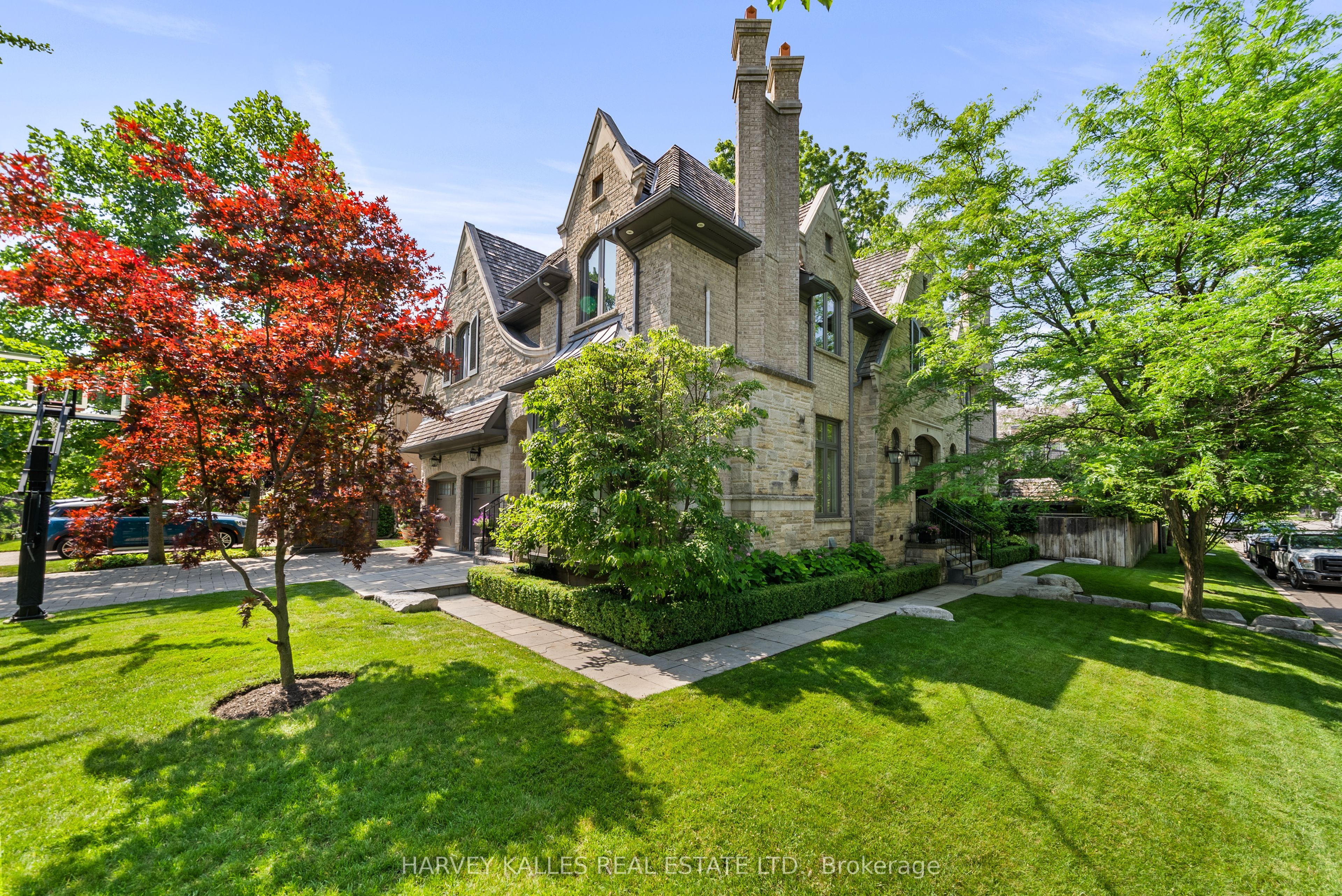 6 Vesta Drive