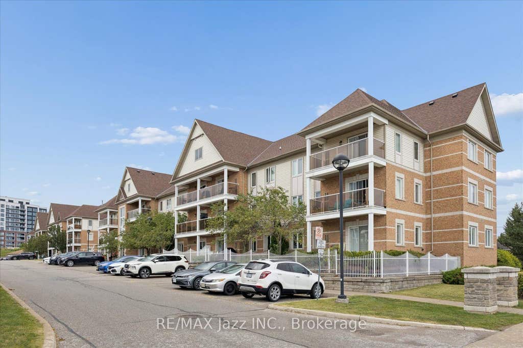 Photo of 120 Aspen Springs Drive #204, Clarington, ON L1C 0G7 (MLS # E13711218)