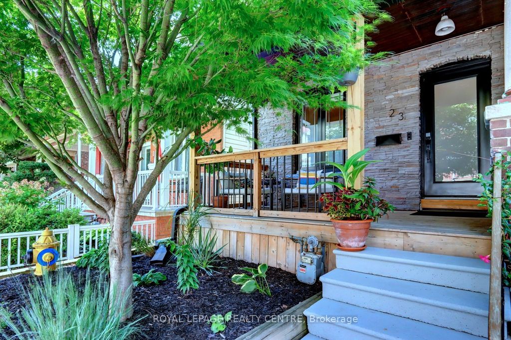 Photo of 23 Wyndham Street, Toronto, ON M6K 1R8 (MLS # C12399244)