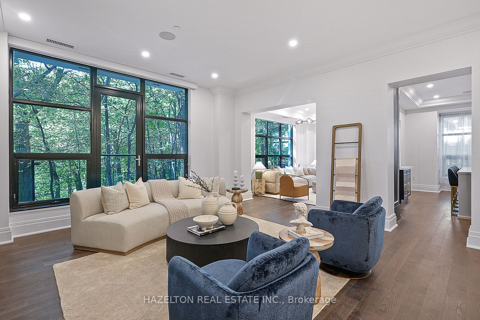 200 Russell Hill Road 303