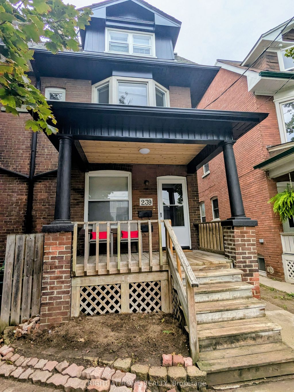 Photo of 239 Woodbine Avenue, Toronto, ON M4L 3P3 (MLS # E12425351)