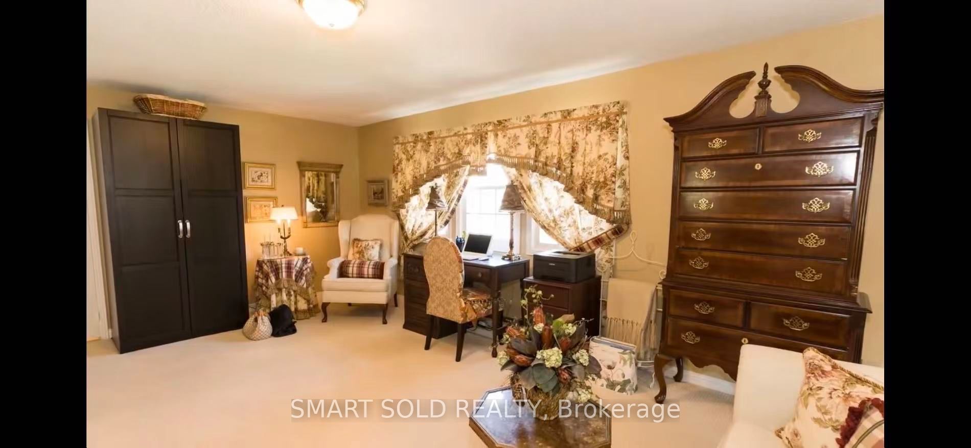 84 Longwater Chase Primary Bedroom