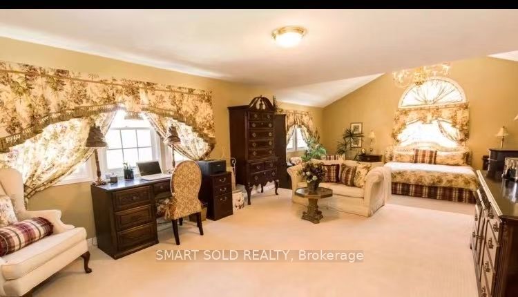 84 Longwater Chase Primary Bedroom