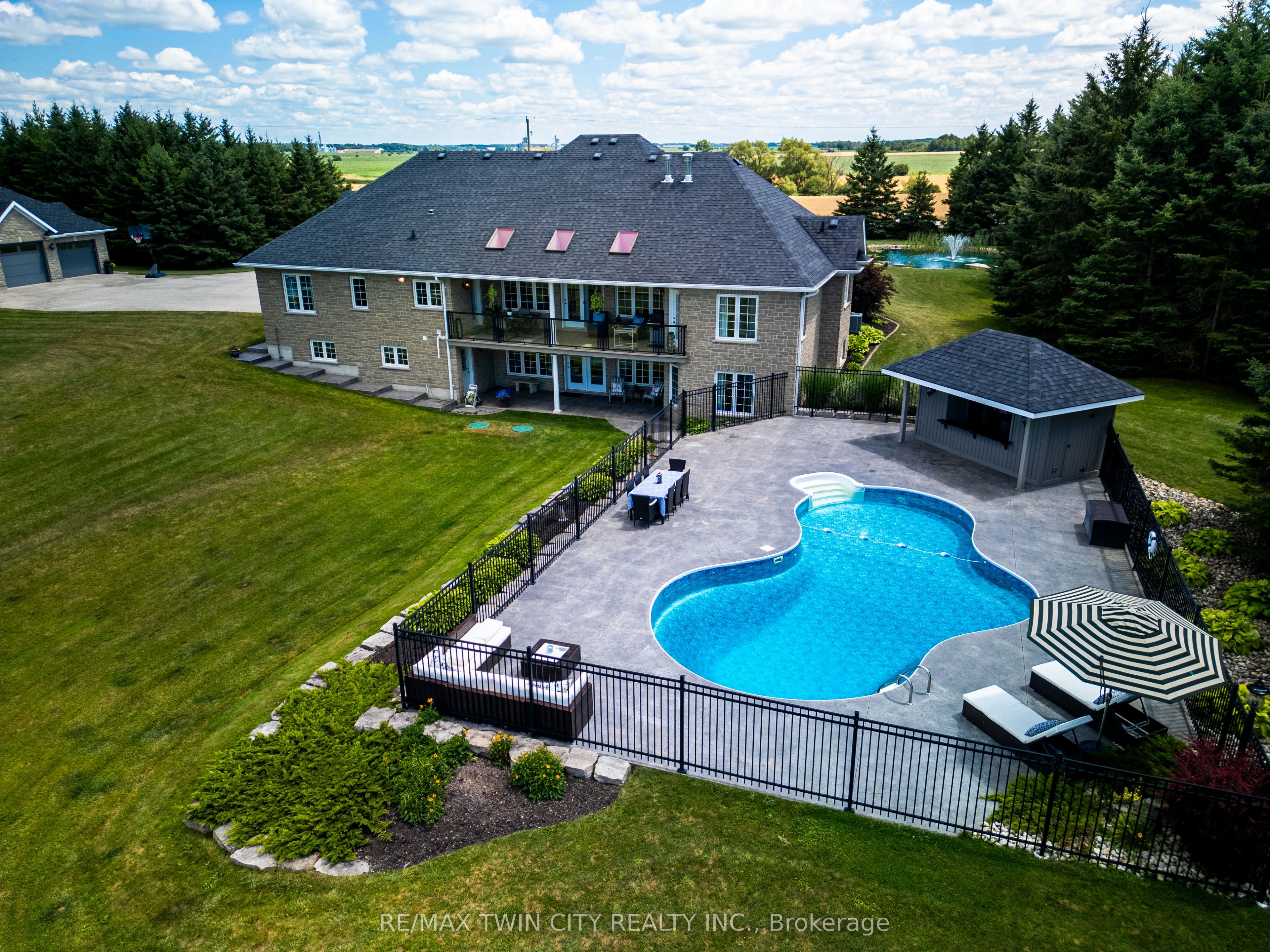 7118 Wellington Rd 11 Road