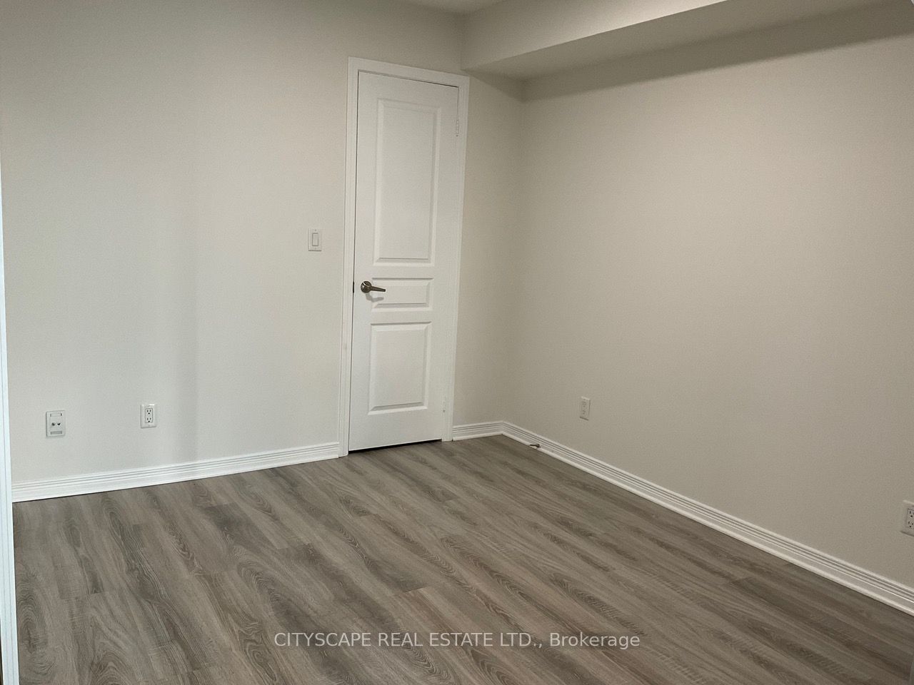 352 Front Street 914