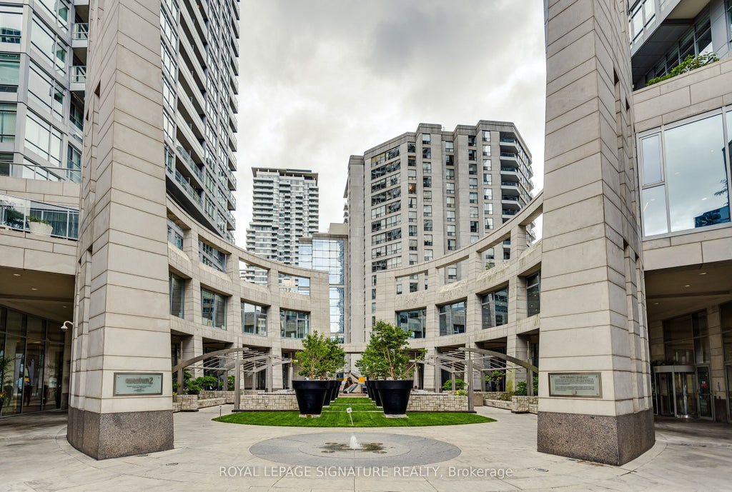 Photo of 2191 Yonge Street #910, Toronto, ON M4S 3H8 (MLS # C13808062)
