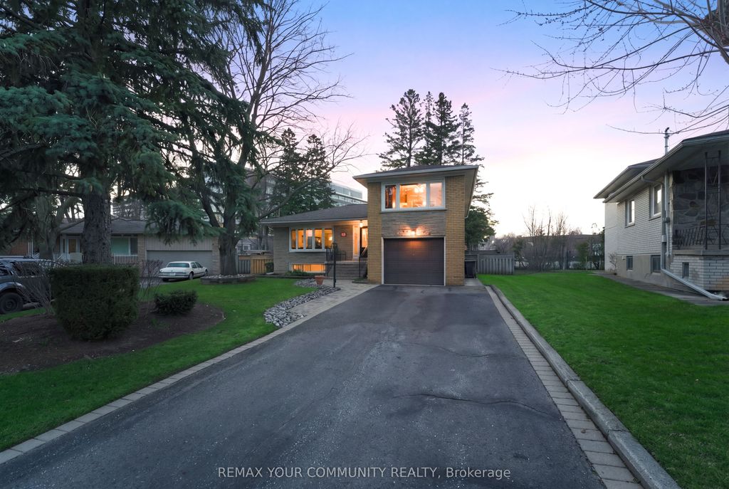 Photo of 22 Marathon Crescent, Toronto, ON M2R 2L7 (MLS # C13003654)