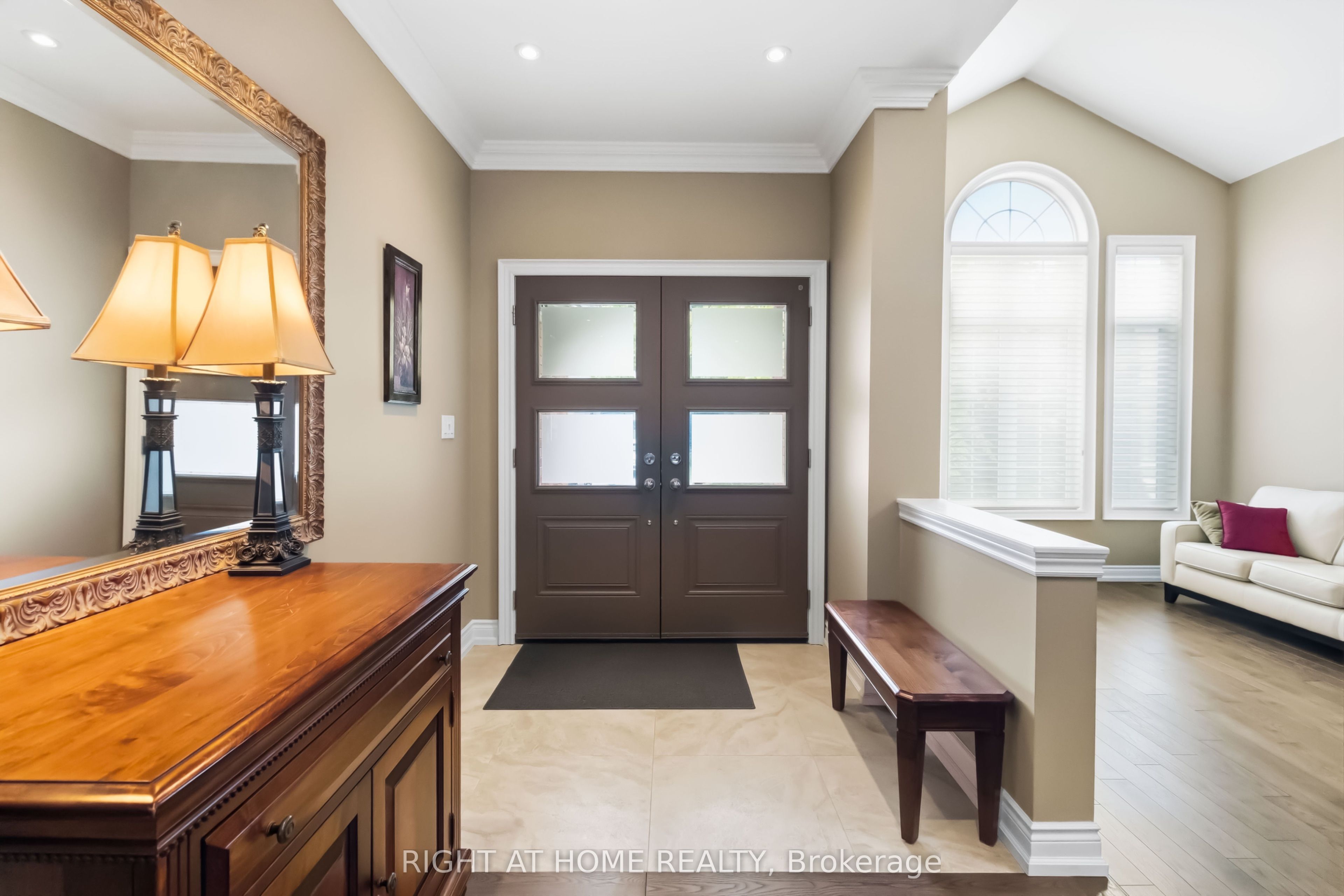 1213 Lindenrock Drive