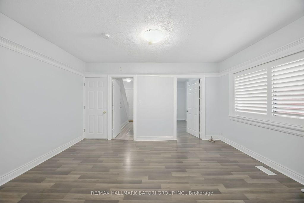 Photo of 2383 Weston Road, Toronto, ON M9N 1Z8 (MLS # W12432115)