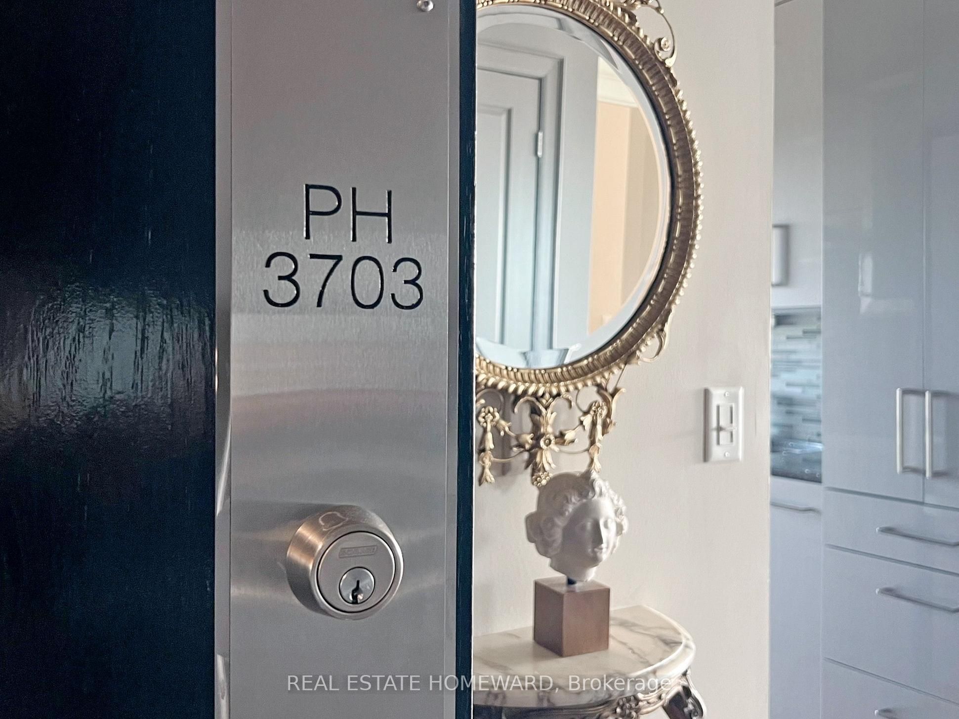 8 Park Road PH3703