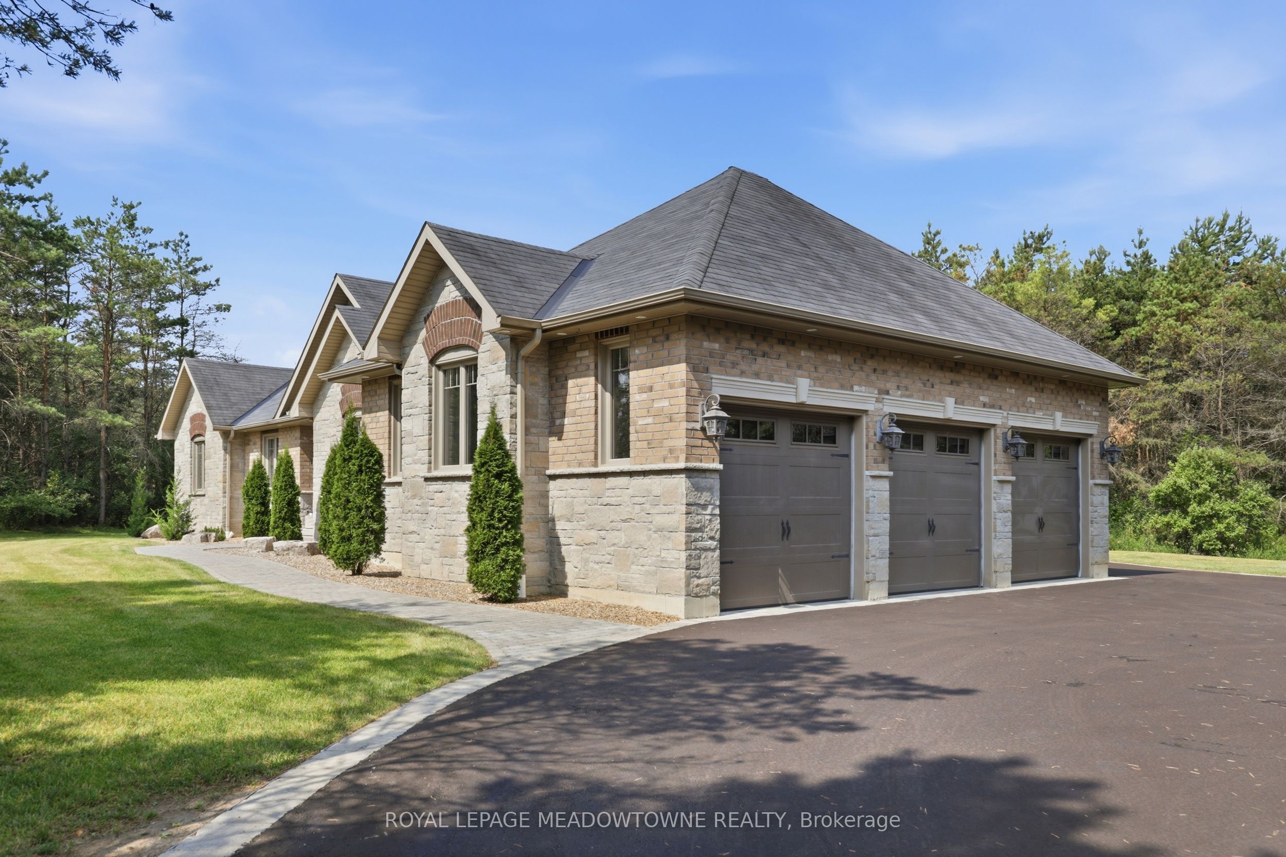 20 Buckstown Trail