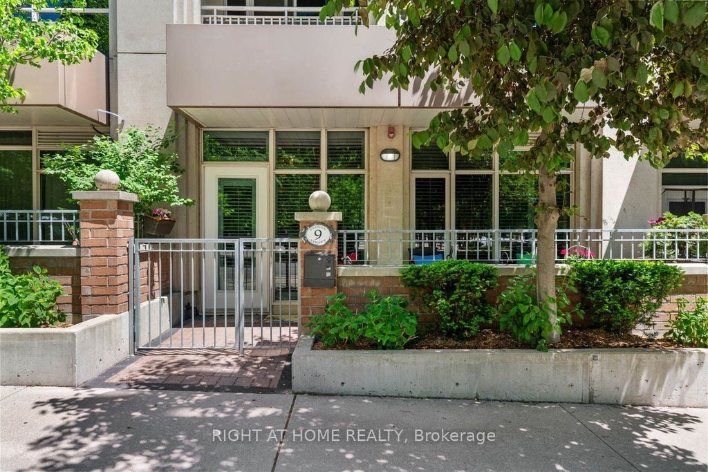 Photo of 9 Bastion Street, Toronto, ON M5V 1A4 (MLS # C13424916)