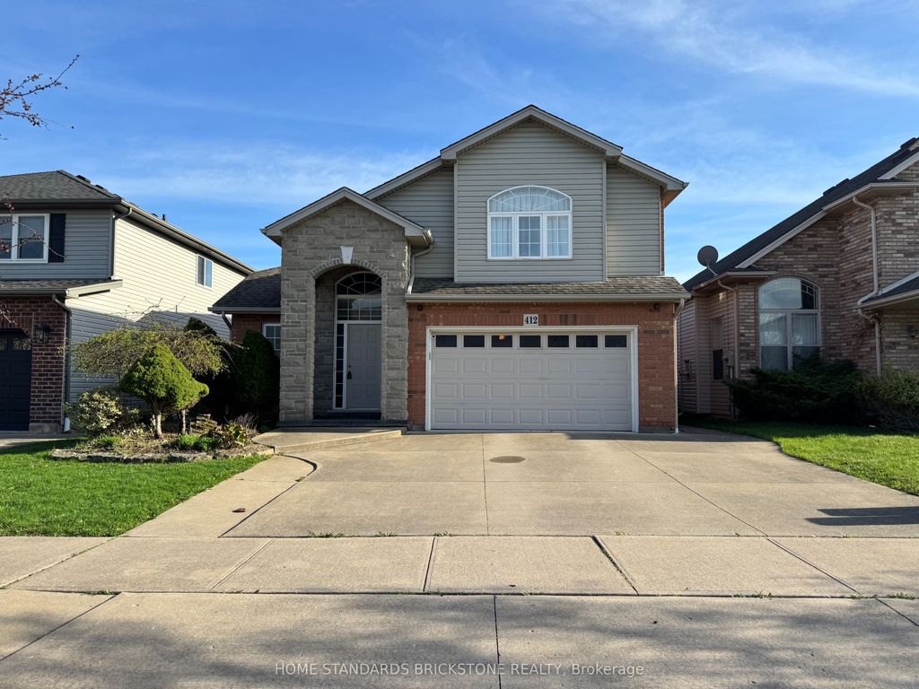 Photo of 412 Autumn Crescent, Welland, ON L3C 7J9 (MLS # X13061082)