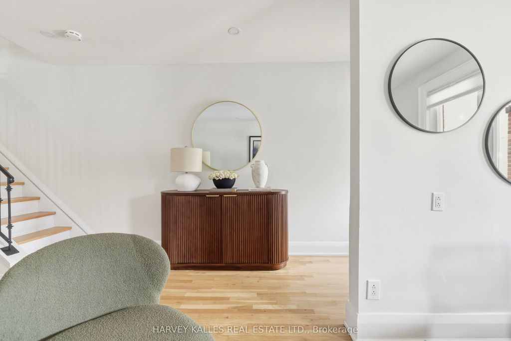 Photo of 683 Hillsdale Avenue E, Toronto, ON M4S 1V4 (MLS # C13020164)