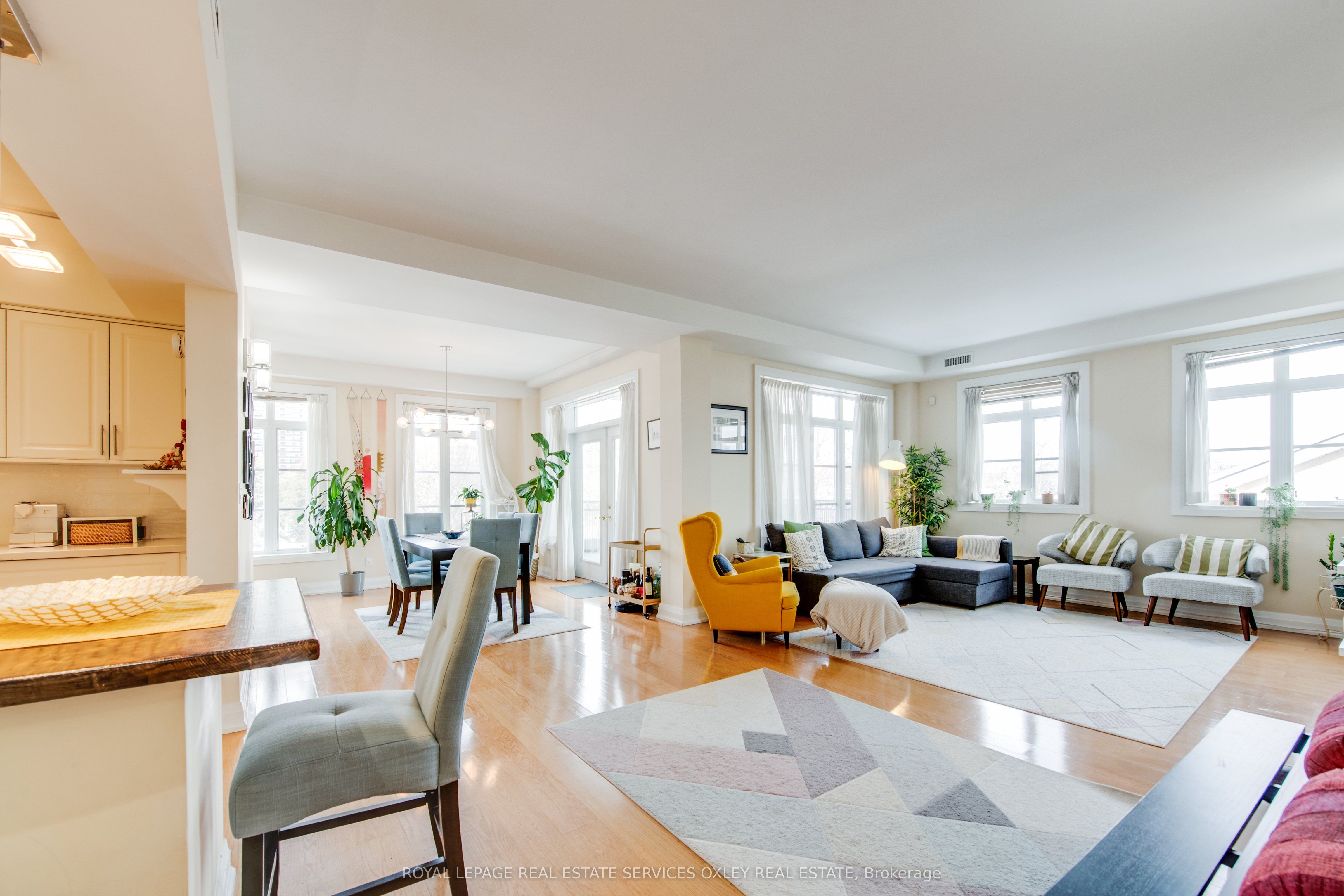 21 Shaftesbury Avenue 401