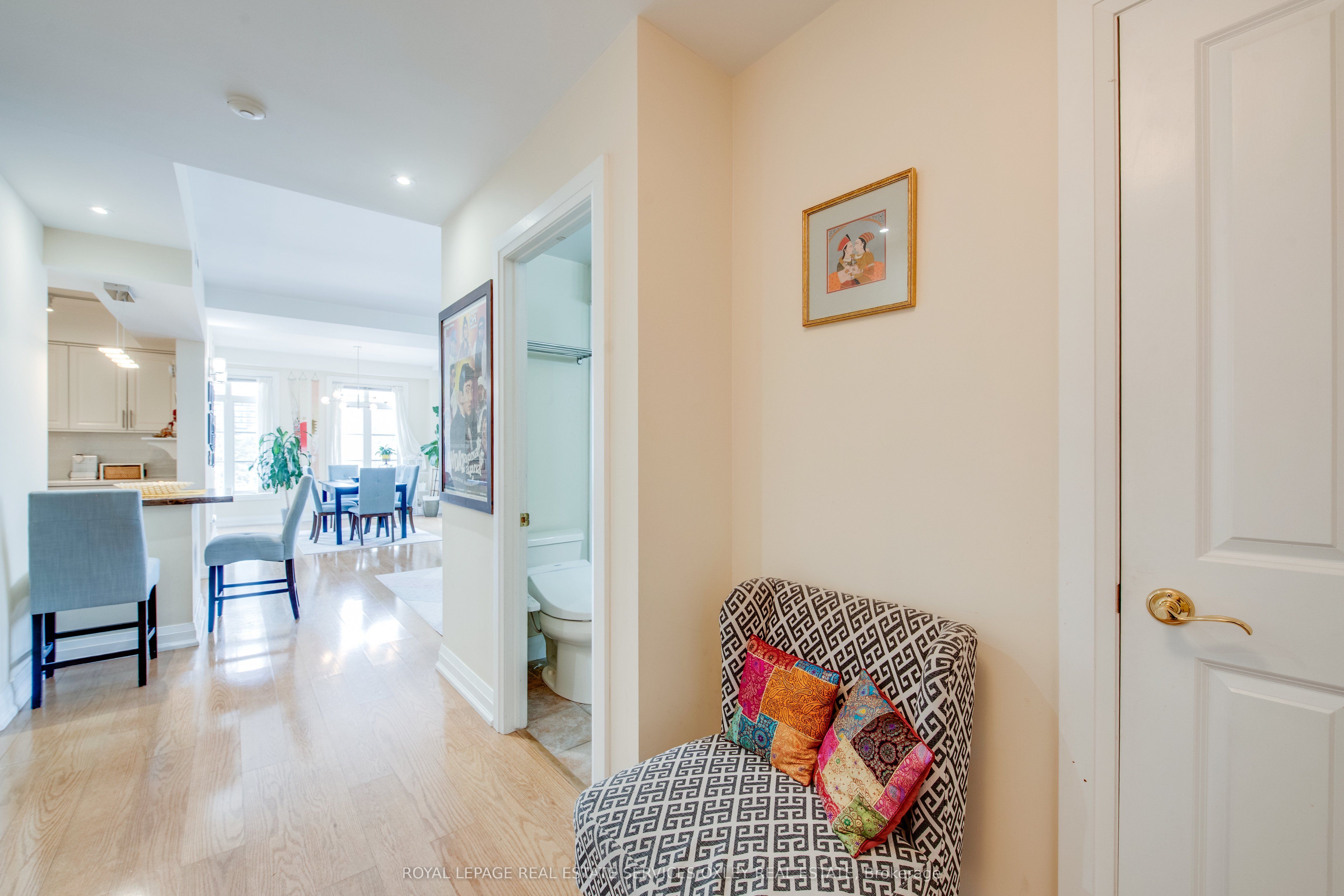 21 Shaftesbury Avenue 401