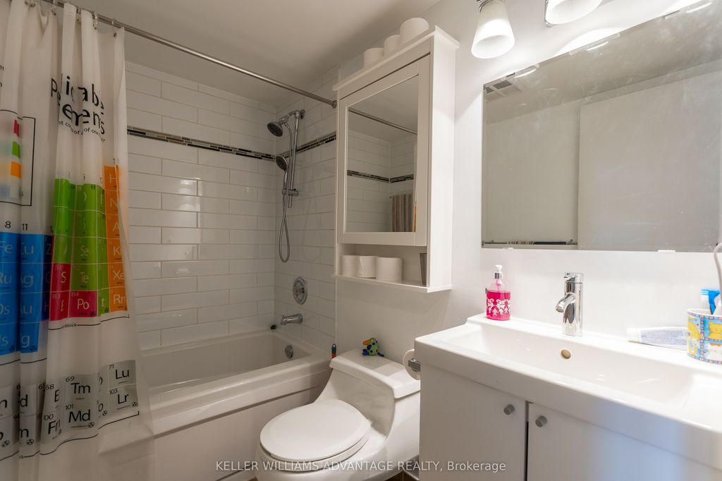 Photo of 117 Gerrard Street E #404, Toronto, ON M5B 2L4 (MLS # C12459371)