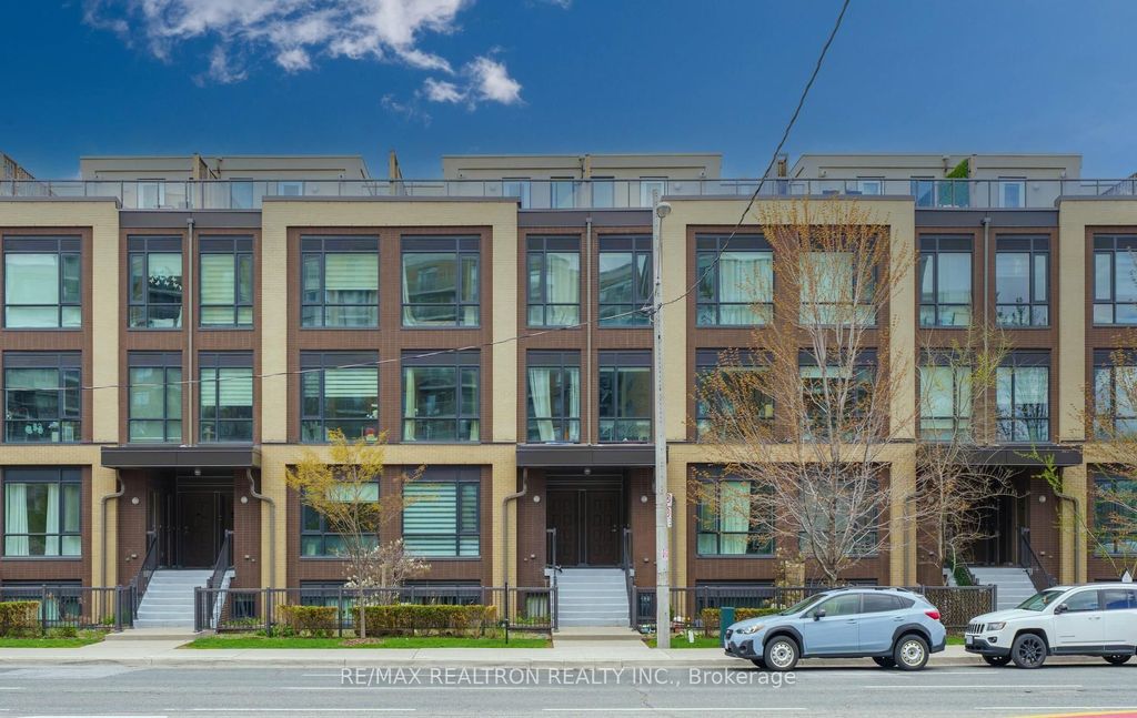 Photo of 639 Lawrence Avenue W #206, Toronto, ON M6A 1A9 (MLS # C13113808)