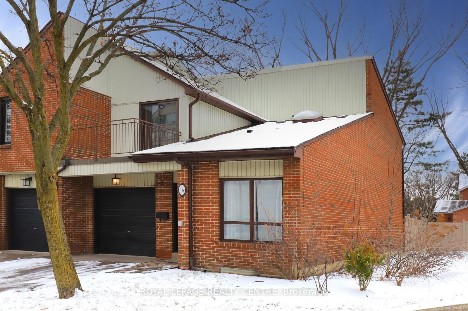 1021 Cedarglen Gate 16