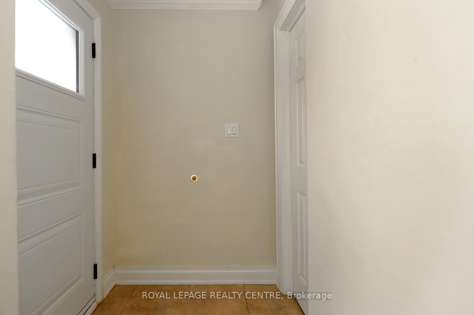 1021 Cedarglen Gate 16