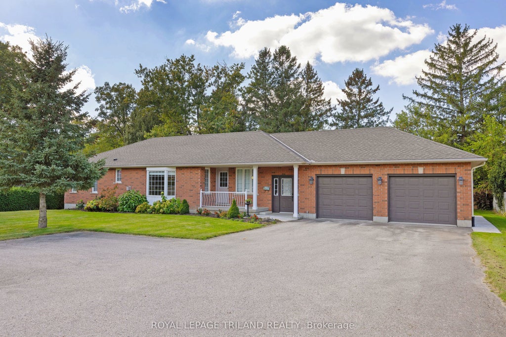 Photo of 10001 Wellington Road, Southwold, ON N5P 3T1 (MLS # X13846530)