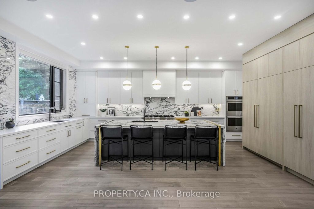 Photo of 8 Manor Haven Road, Toronto, ON M6A 2H9 (MLS # C12394009)
