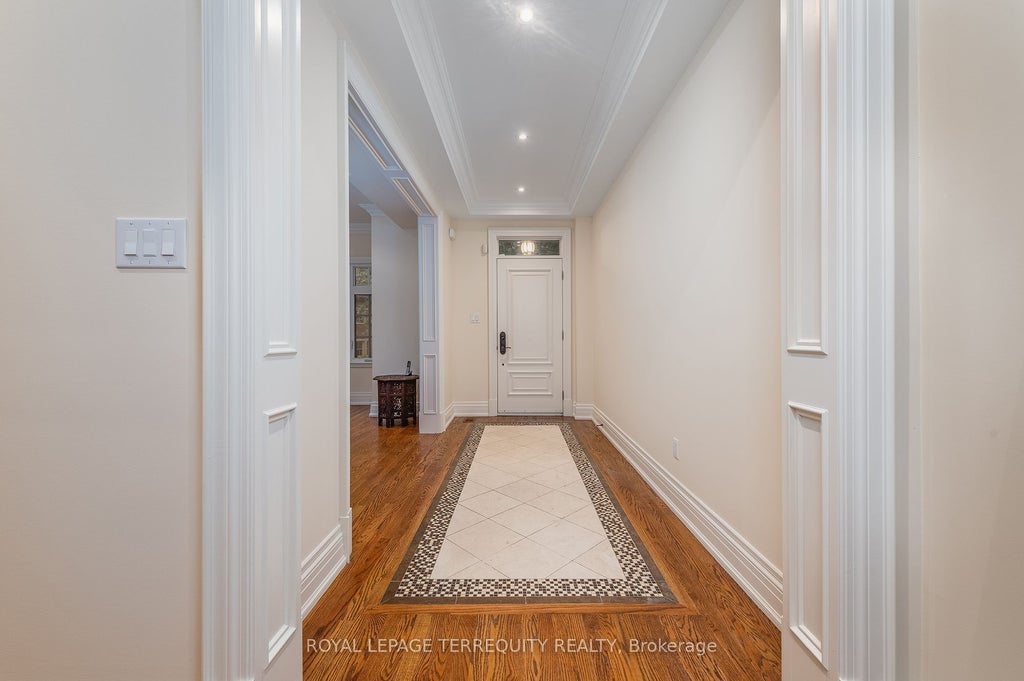 Photo of 329 Walmer Road, Toronto, ON M5R 2Y3 (MLS # C13727666)