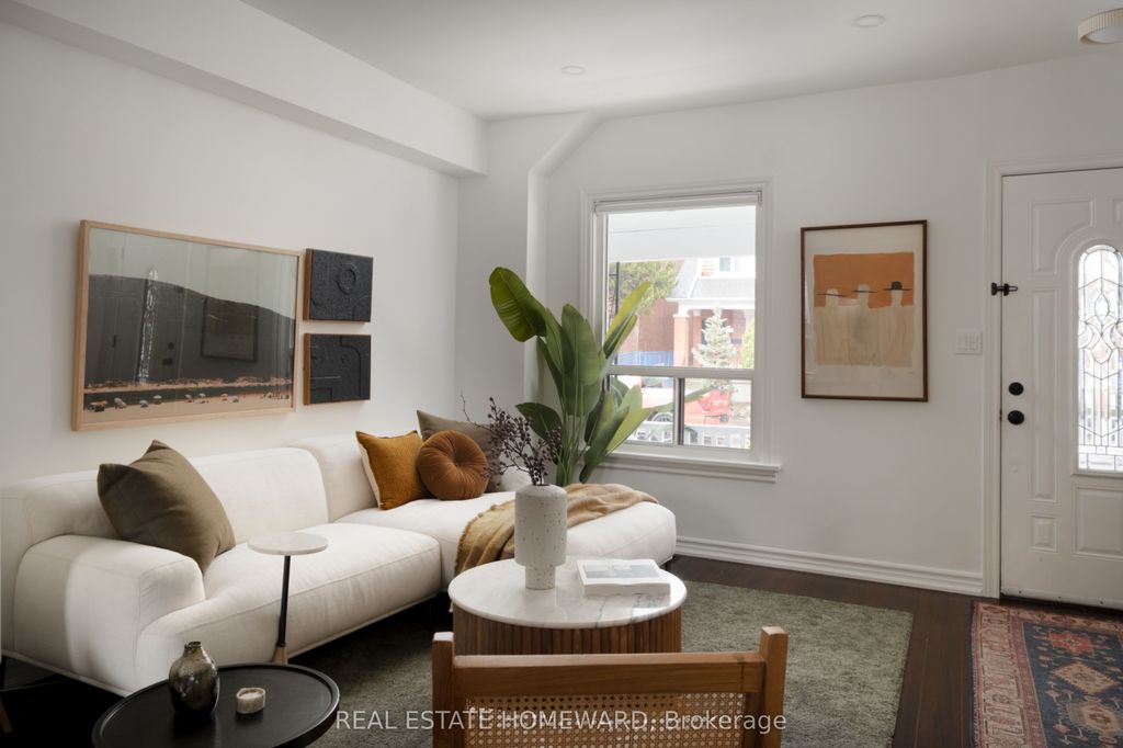 Photo of 146 Gledhill Avenue, Toronto, ON M4C 5L1 (MLS # E12999736)