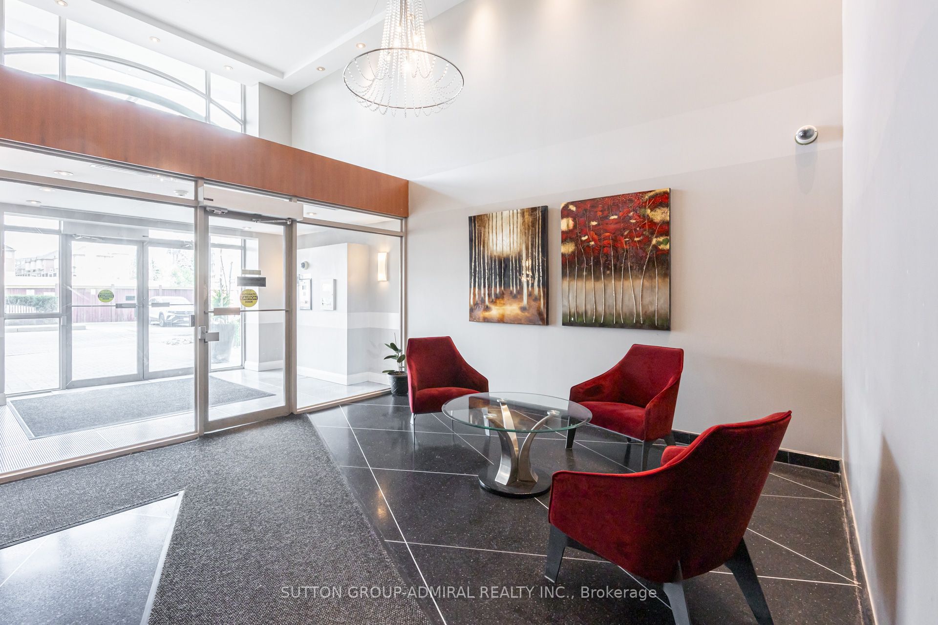 200 Manitoba Street 119