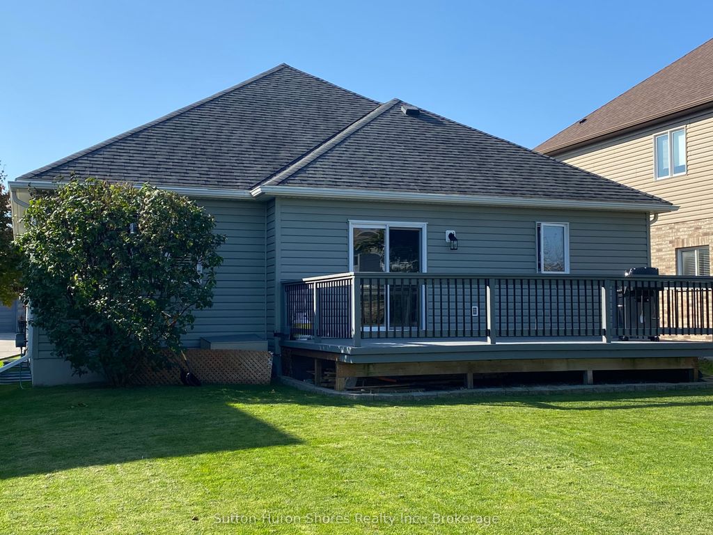 Photo of 873 Sumpton Street, Saugeen Shores, ON N0H 2C2 (MLS # X12701612)