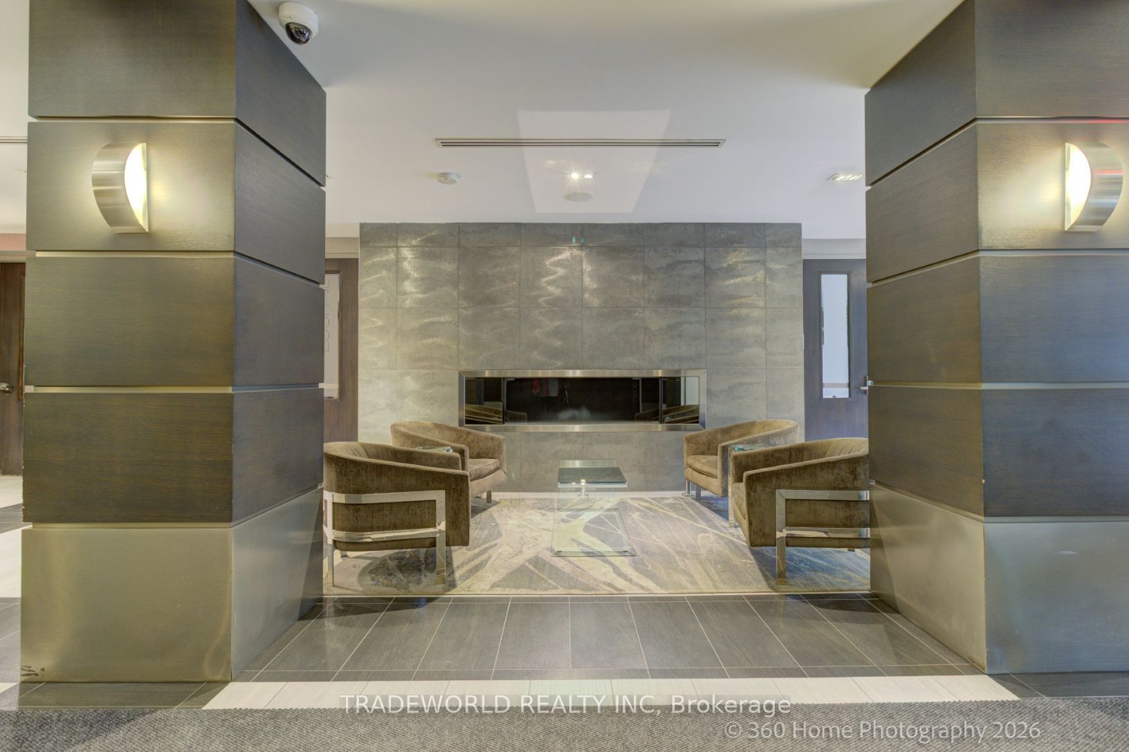 399 Adelaide Street W 603