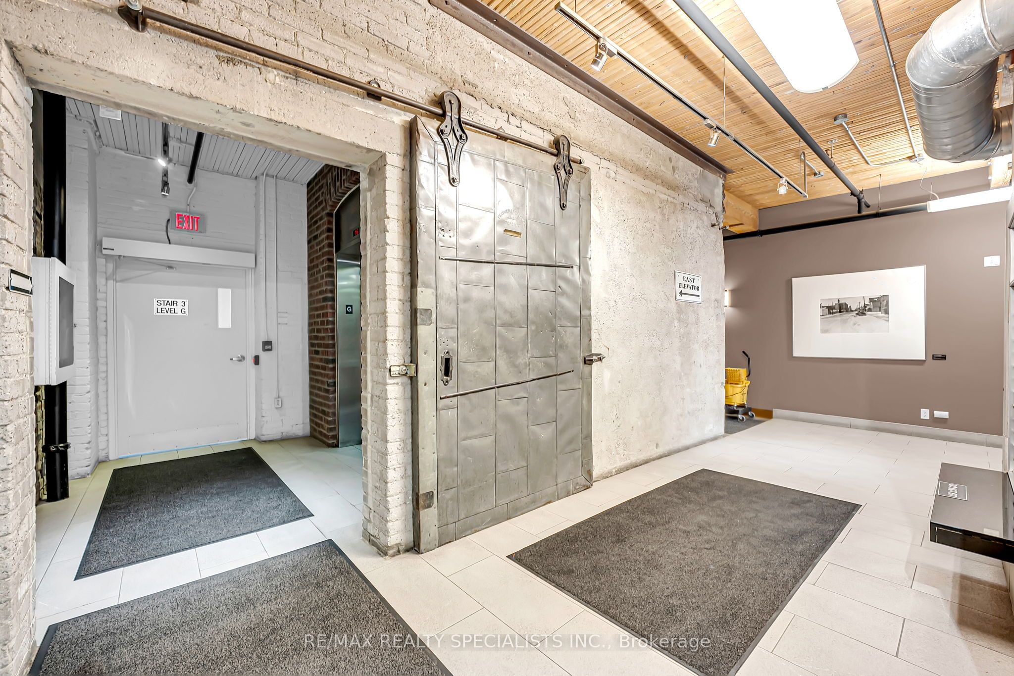68 Broadview Avenue 520